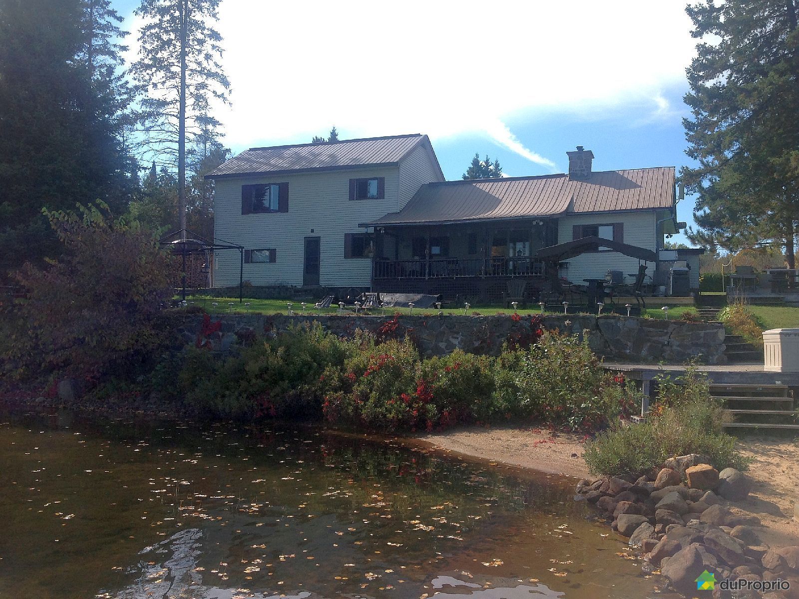 Chalet à vendre LacdesPlages, 2364 chemin du Tour du Lac, immobilier