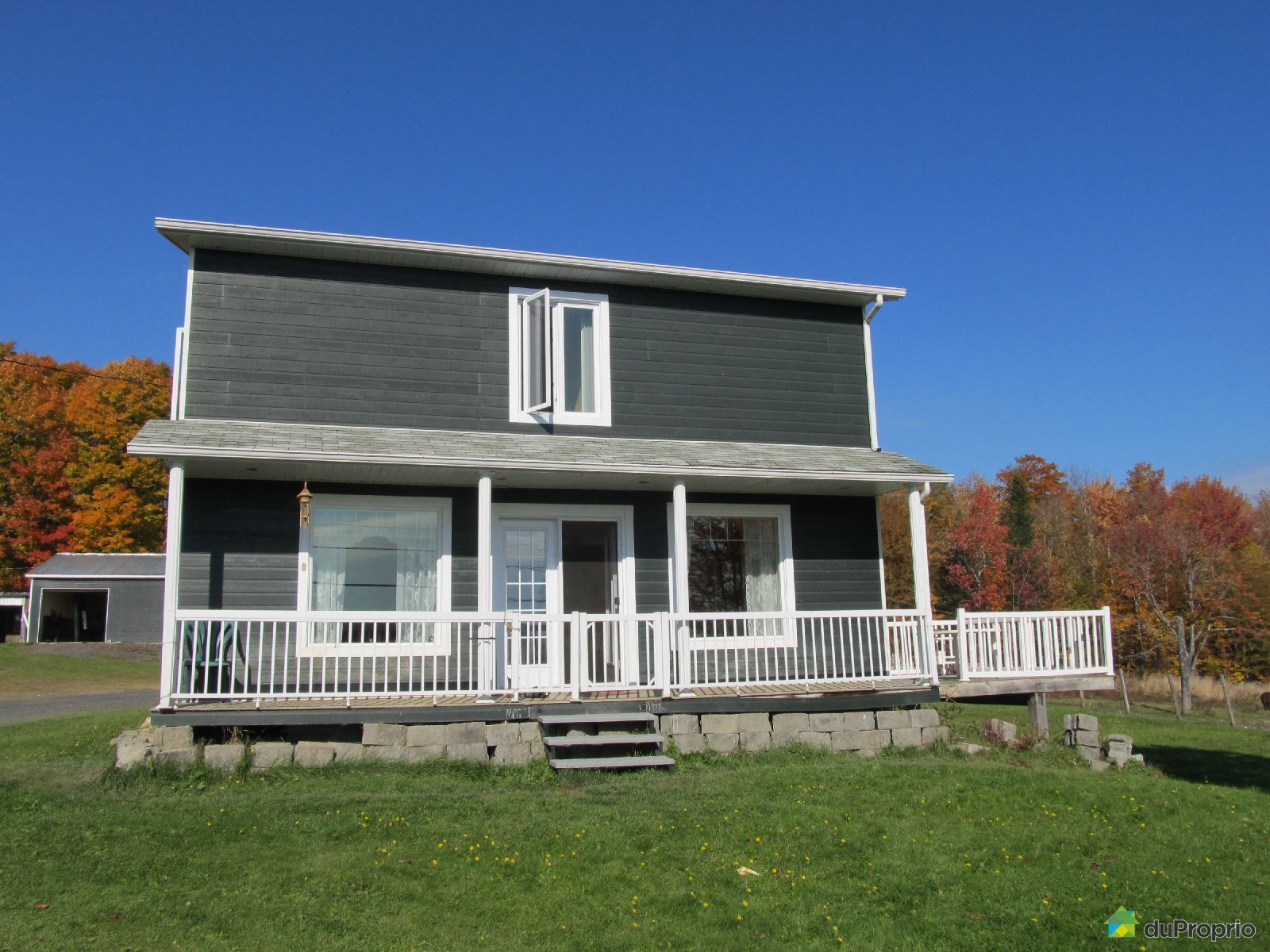Fermette à vendre StBenoitLabre, 385 route 271, immobilier Québec DuProprio 564401 Fermette à vendre StBenoitLabre, 385 route 271, immobilier Québec DuProprio 564401