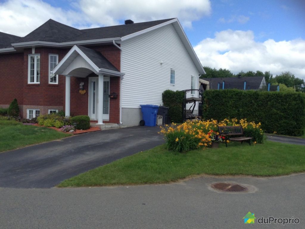 Jumelé vendu ShawiniganSud, immobilier Québec DuProprio 464792