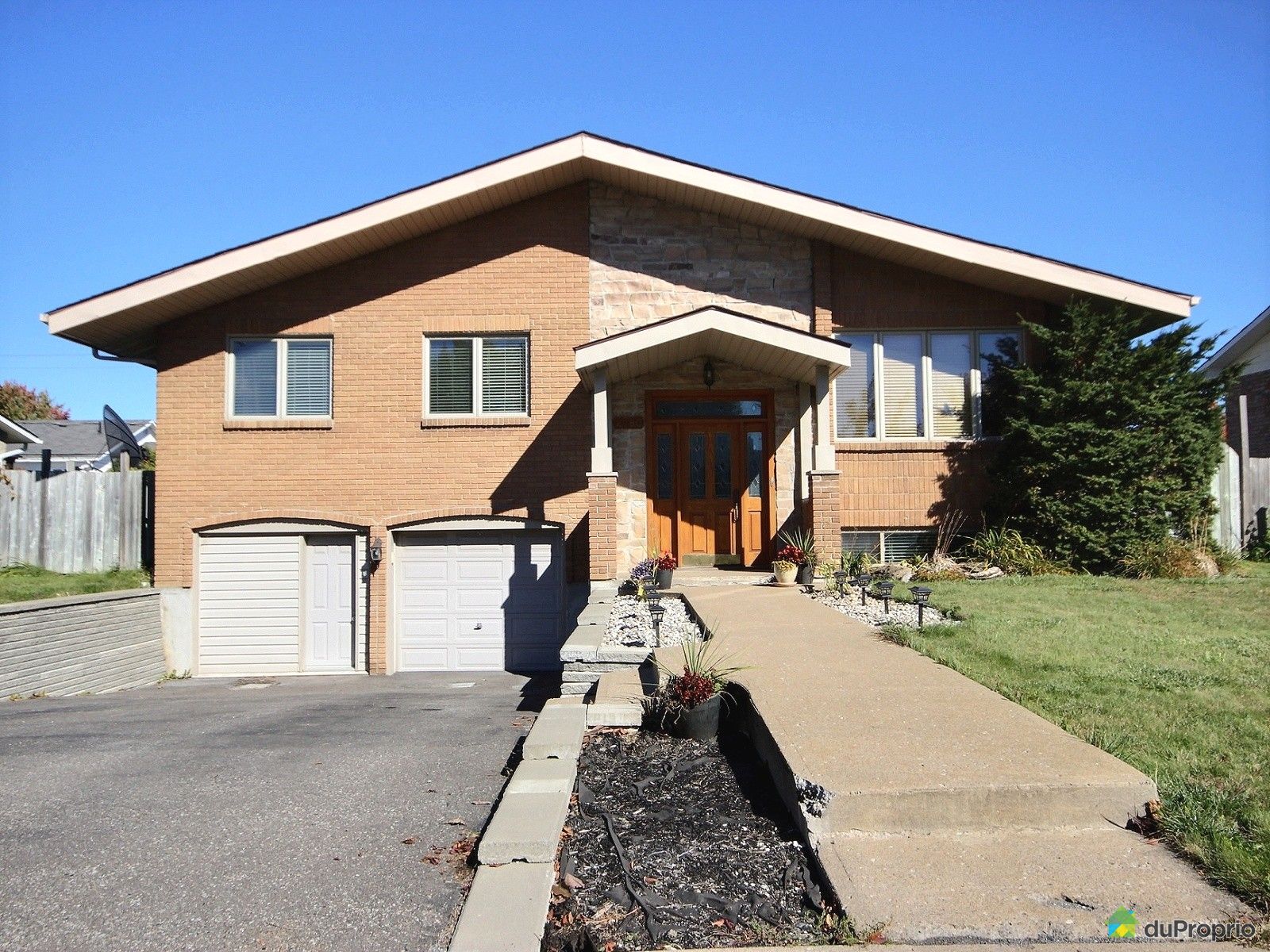 Maison à vendre Brossard, 2480 boulevard Napoléon, immobilier Québec