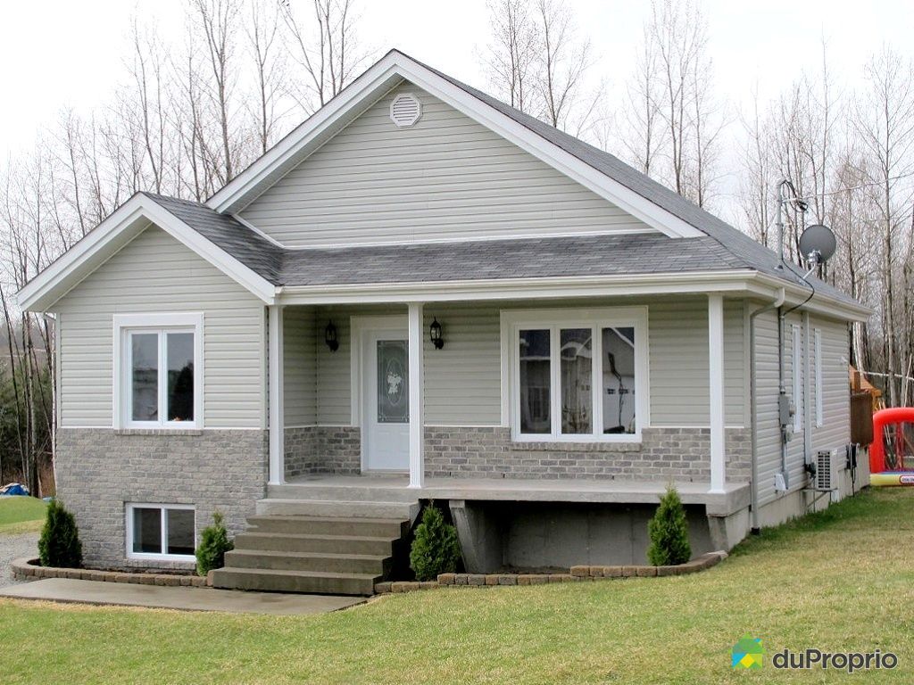 Bungalow Surélevé vendu MontLaurier, immobilier Québec DuProprio 327886