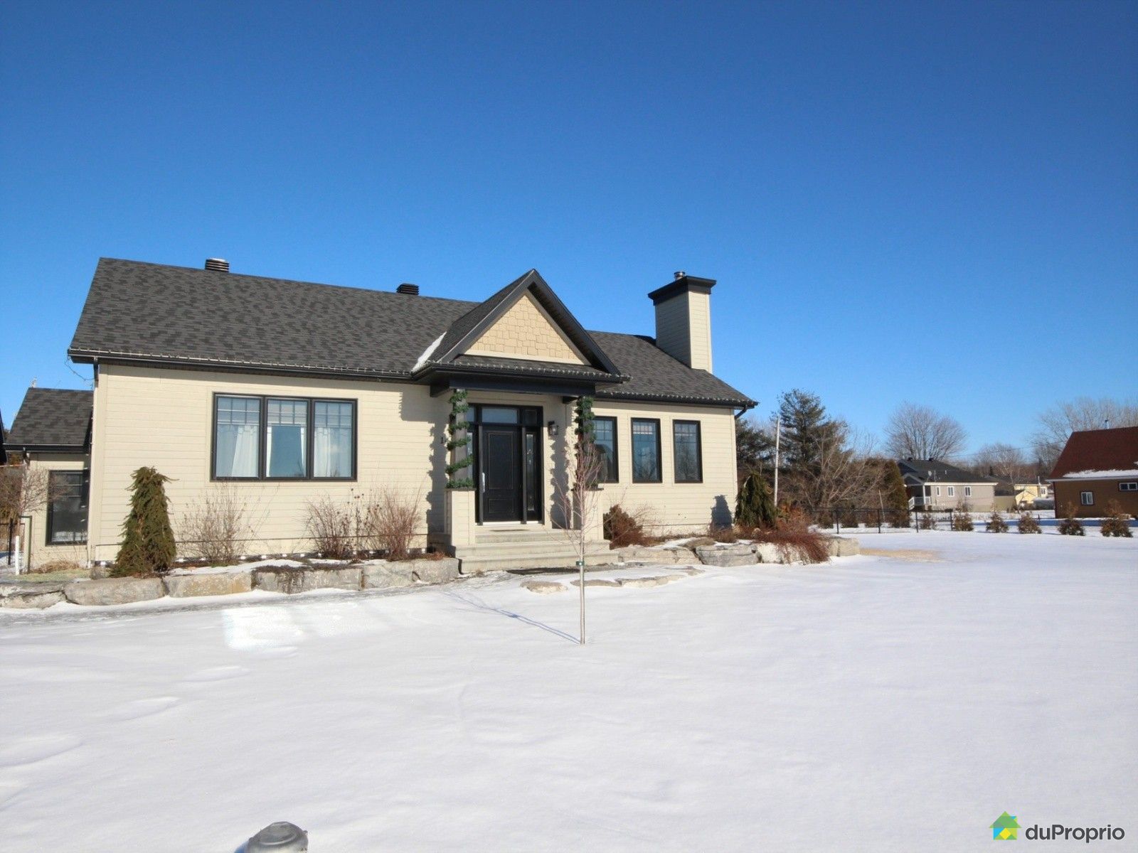 Maison à vendre RivièreBeaudette, 149 rue Montpetit, immobilier Québec