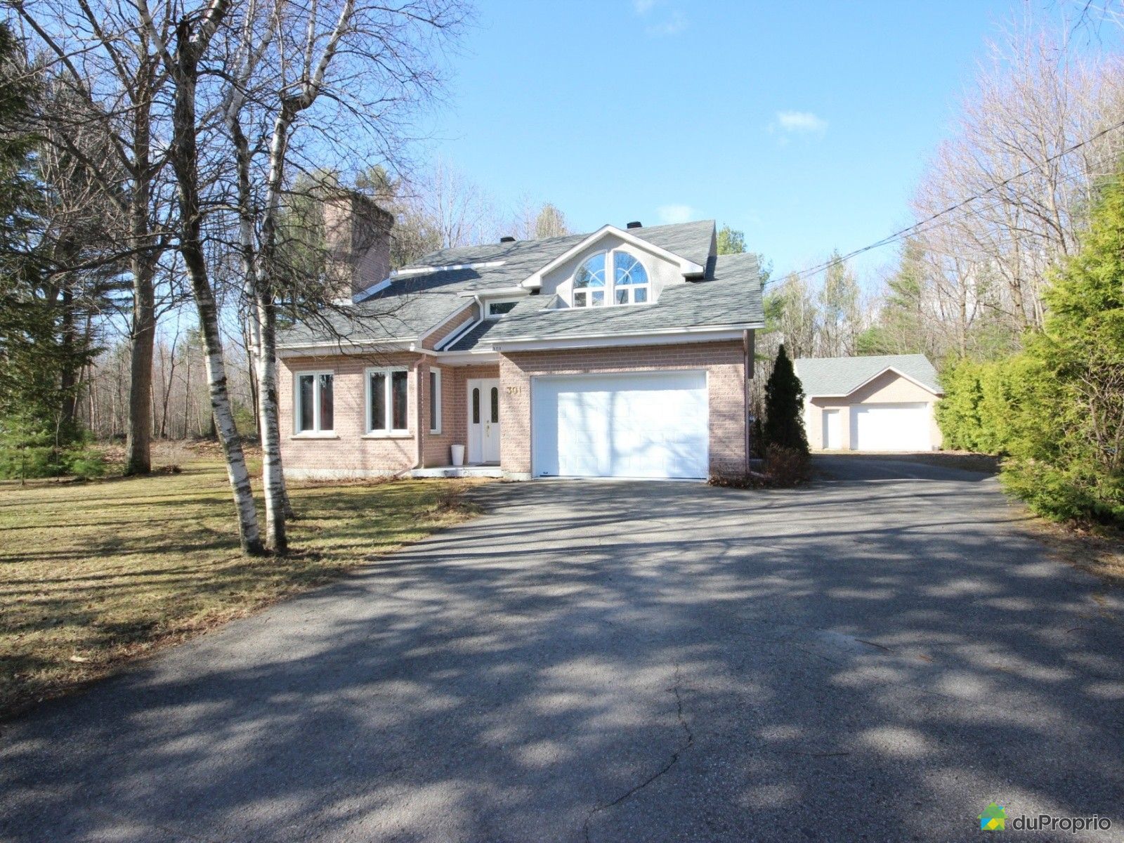 Maison à vendre StAmbroiseDeKildare, 301, 16e avenue, immobilier Québec DuProprio 533543