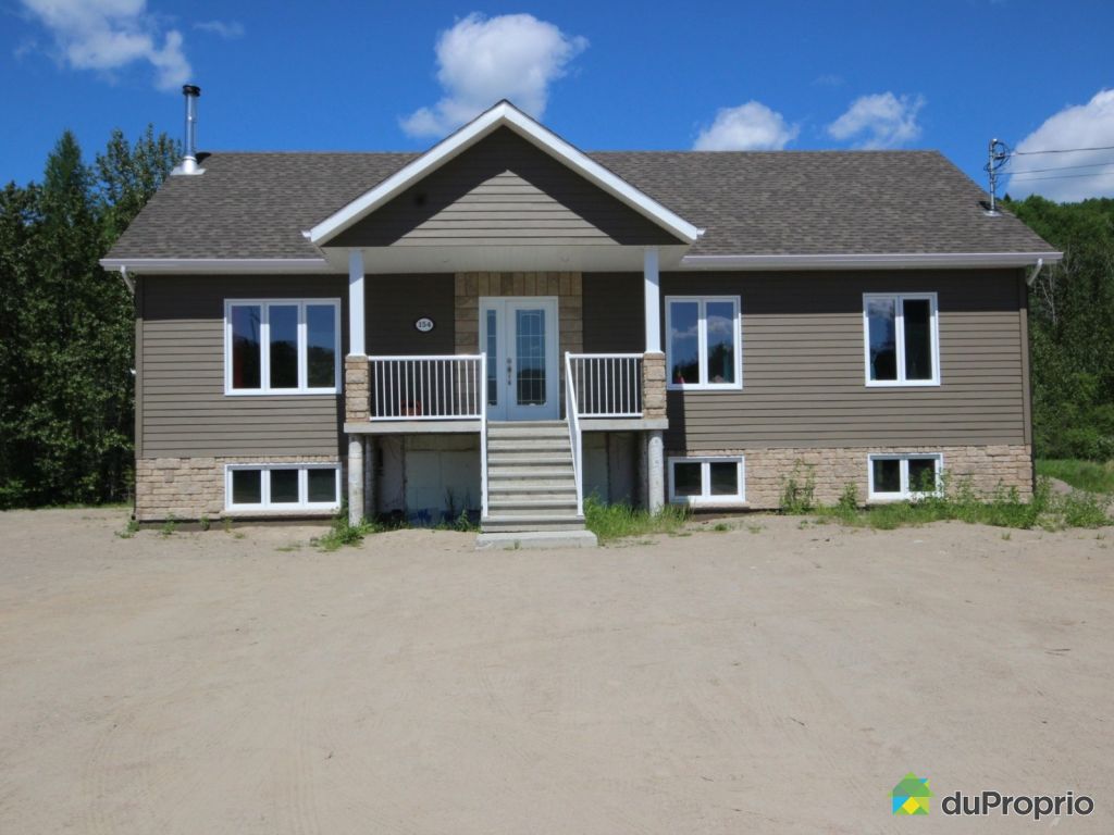 Bungalow Surélevé à vendre StFélixD'Otis, 154, chemin du Moulin