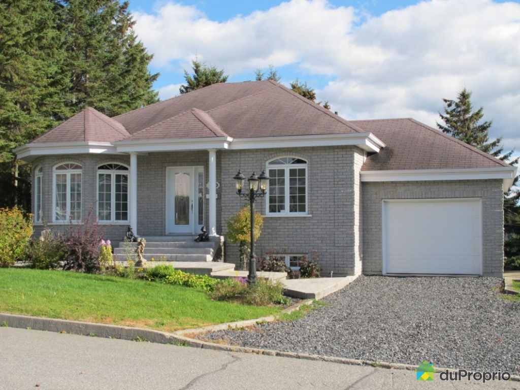 Maison à vendre 650 80e Rue, immobilier Québec DuProprio