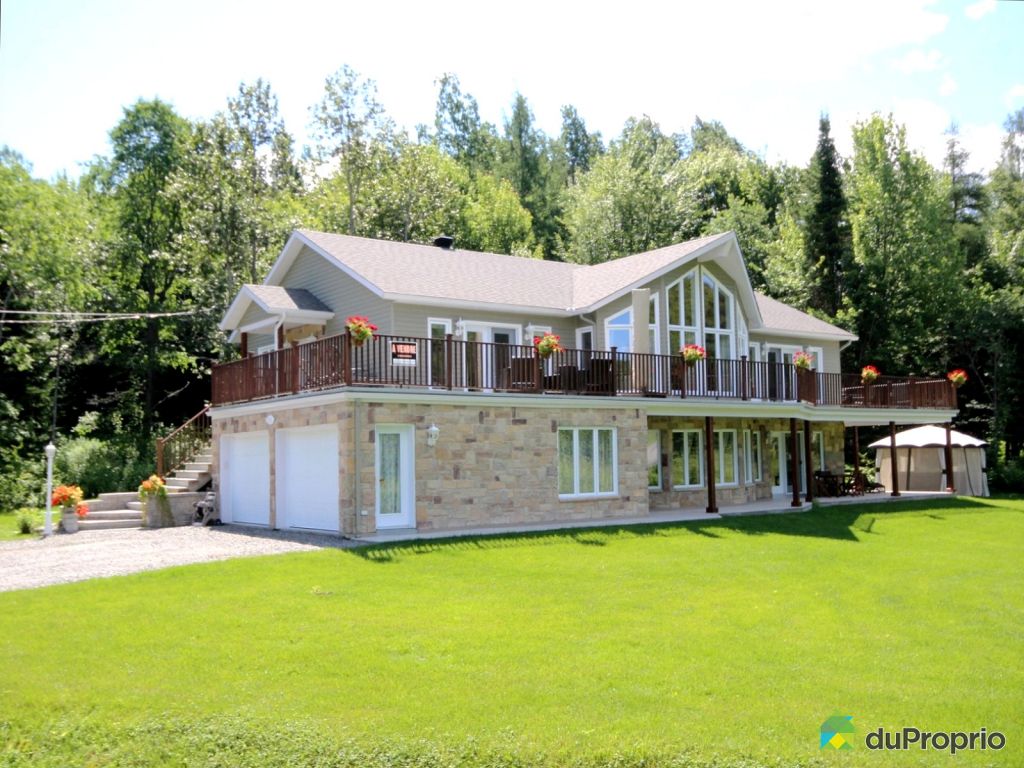 Maison à vendre StSauveur, 245, chemin du Lac Prévost, immobilier