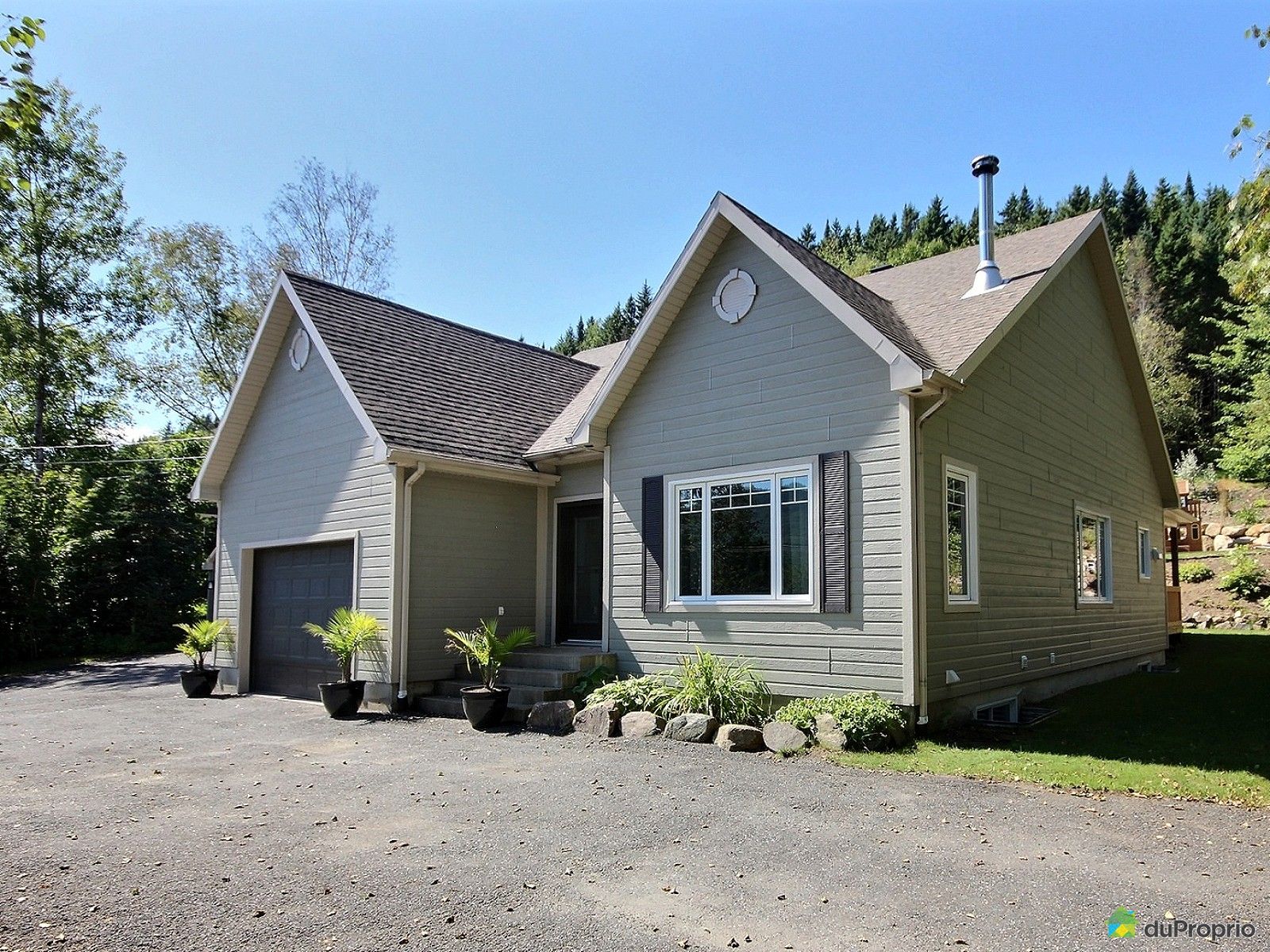 Maison à vendre SteBrigitteDeLaval, 609 avenue SainteBrigitte, immobilier Québec DuProprio