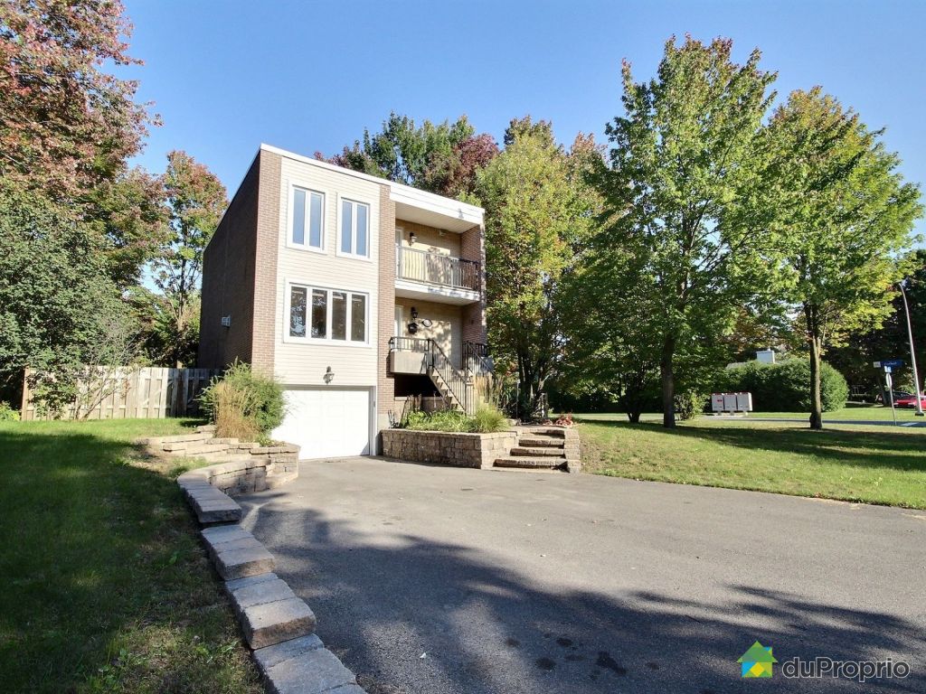 Maison à vendre SteTherese, 775 rue Toupin, immobilier Québec