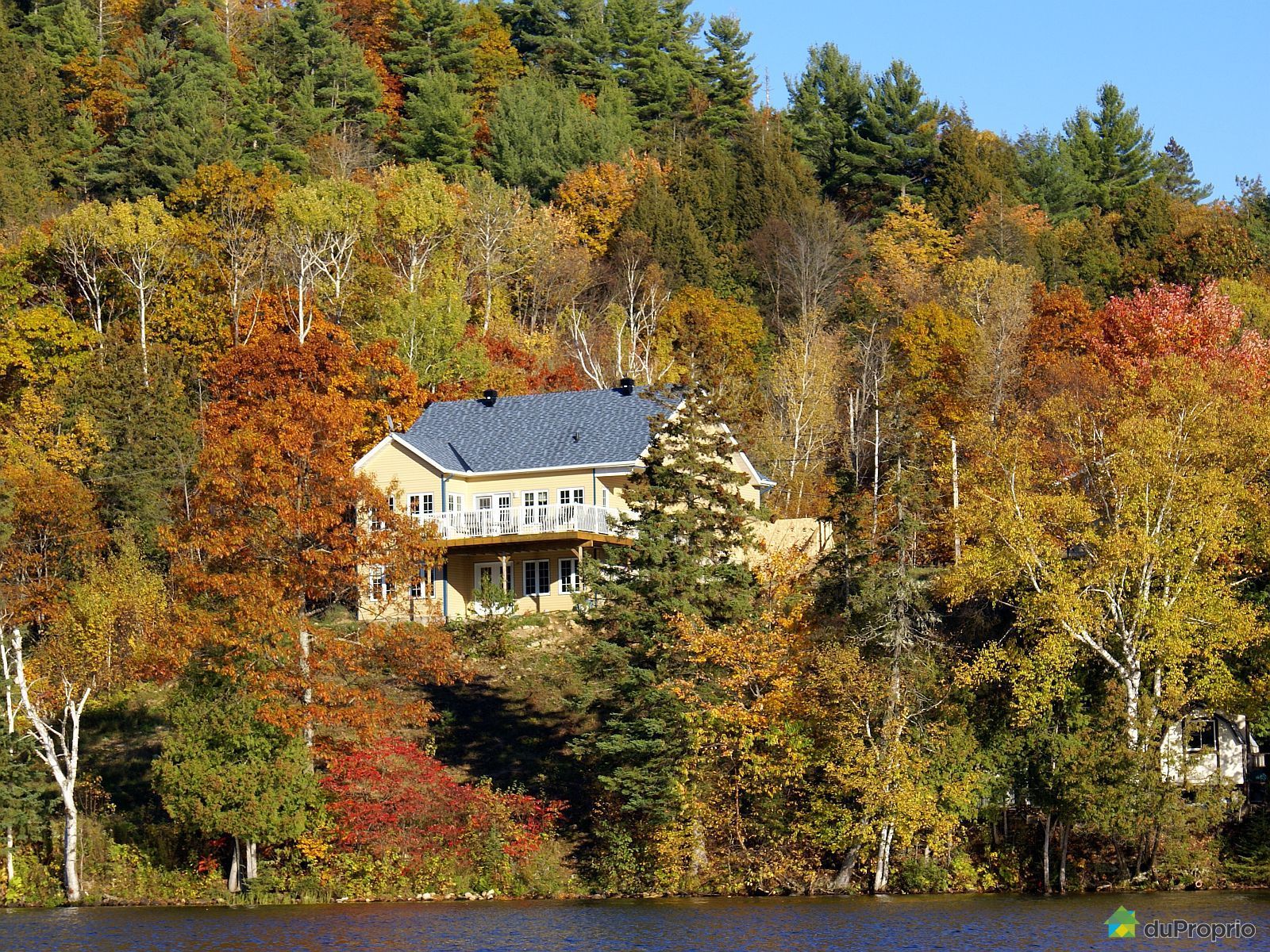 Bungalow Surélevé à vendre ValDesBois, 143 chemin Ducharme