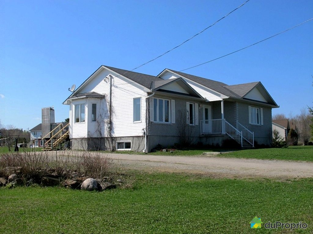 Maison vendu ValDesMonts, immobilier Québec DuProprio 420800