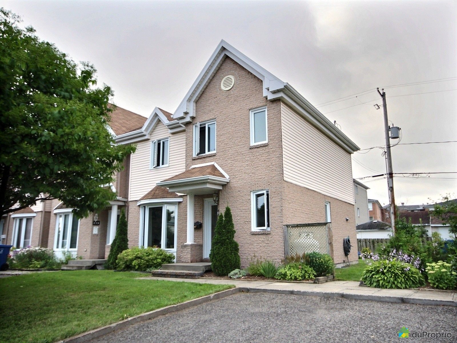 Maison vendu Vanier, immobilier Québec DuProprio 636101