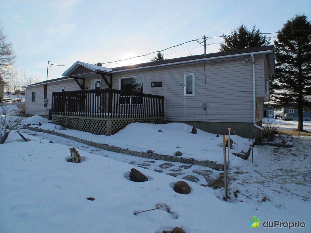 Maison vendu East Angus, immobilier Québec DuProprio 365406