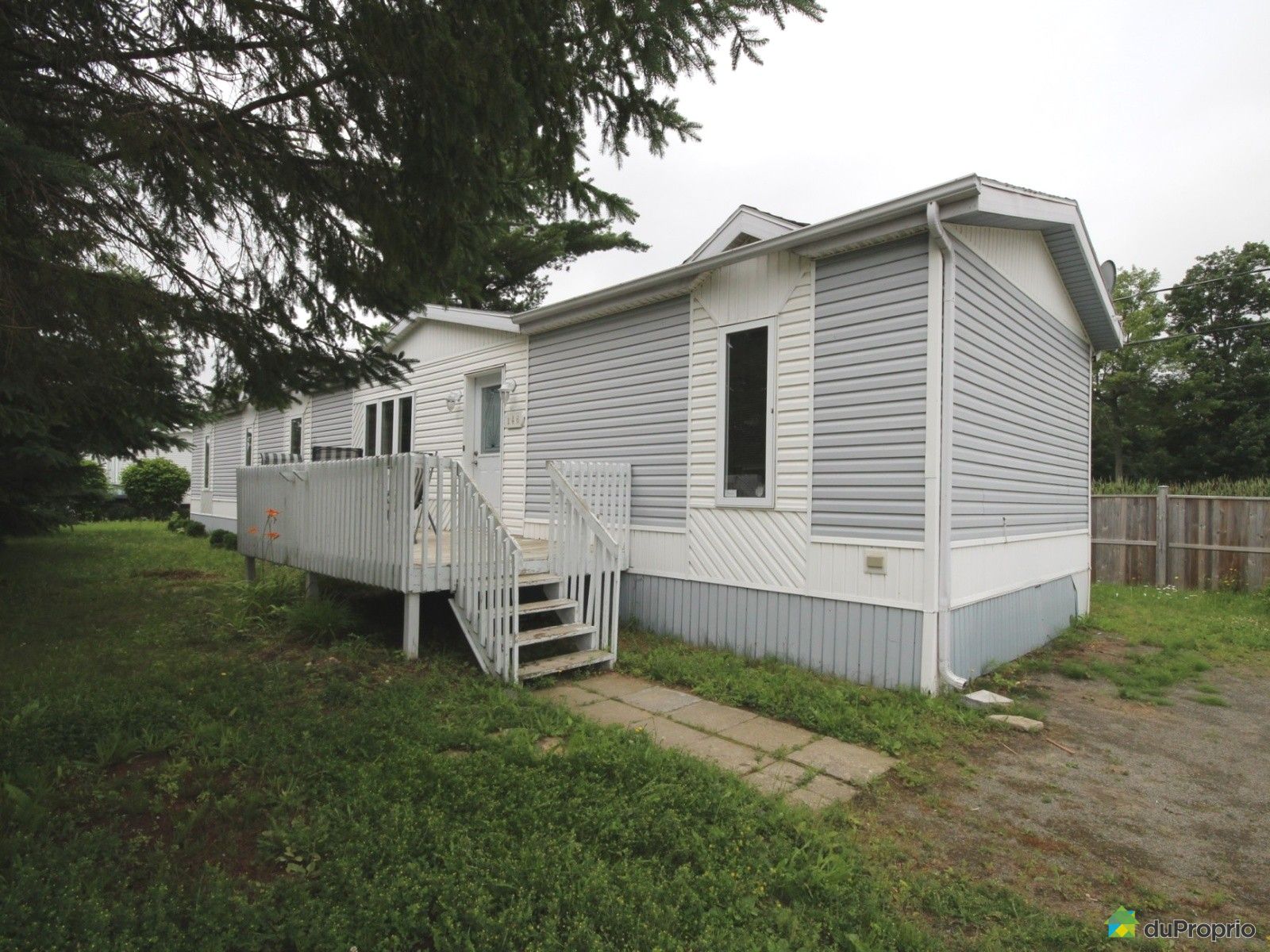 Maison à vendre StLinLaurentides, 146 rue du Jardin, immobilier Québec DuProprio 630979