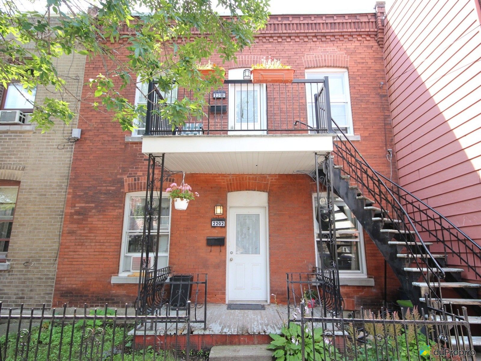 Duplex sold in Montreal DuProprio 630405