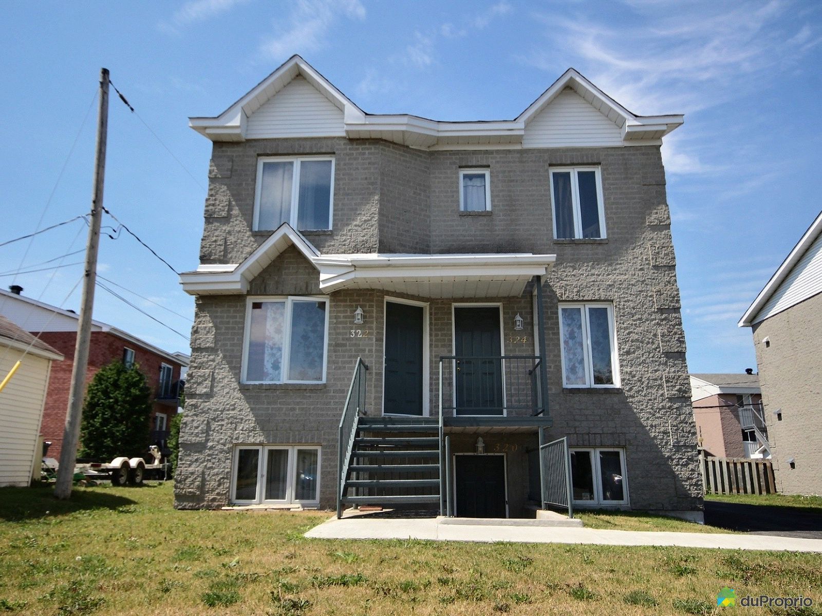 Triplex for sale in StJeansurRichelieu, 320324 rue des