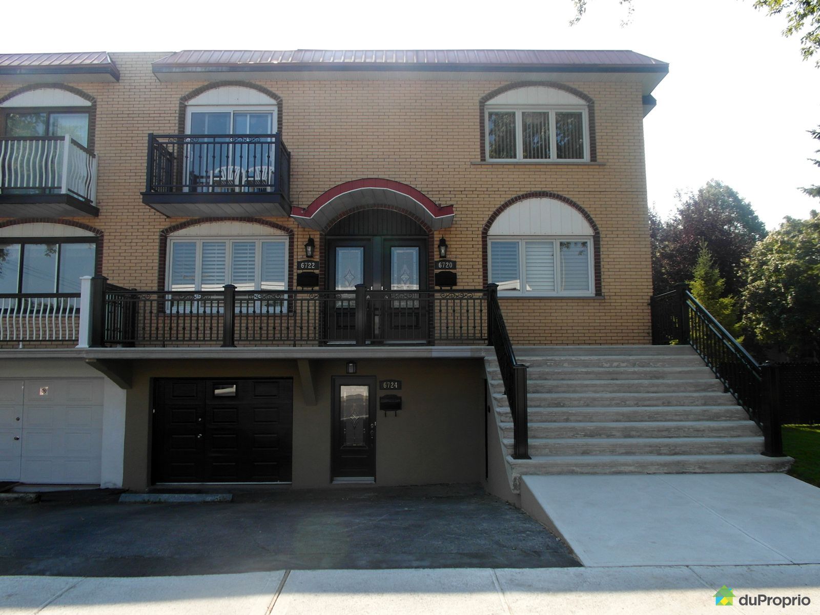 Triplex sold in Montreal DuProprio 558989