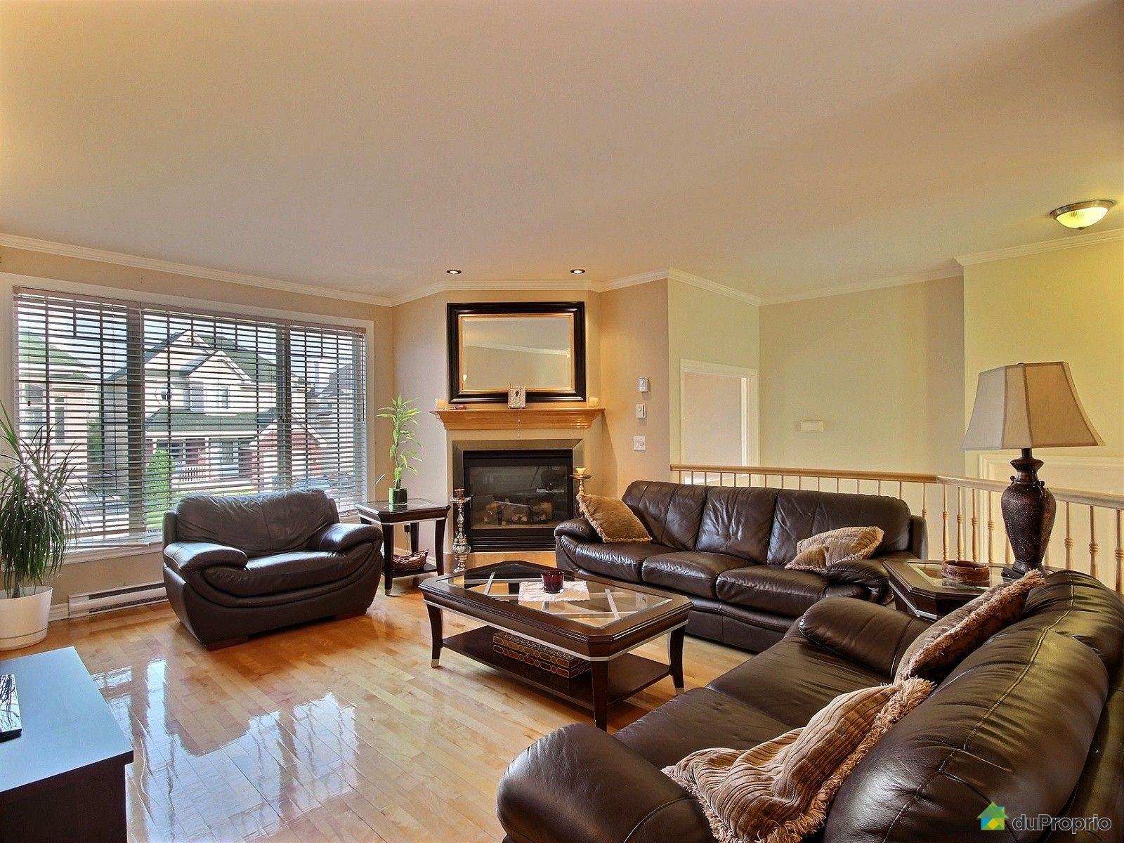 House for sale in SteDorothée, 725 rue Pérodeau DuProprio 626999