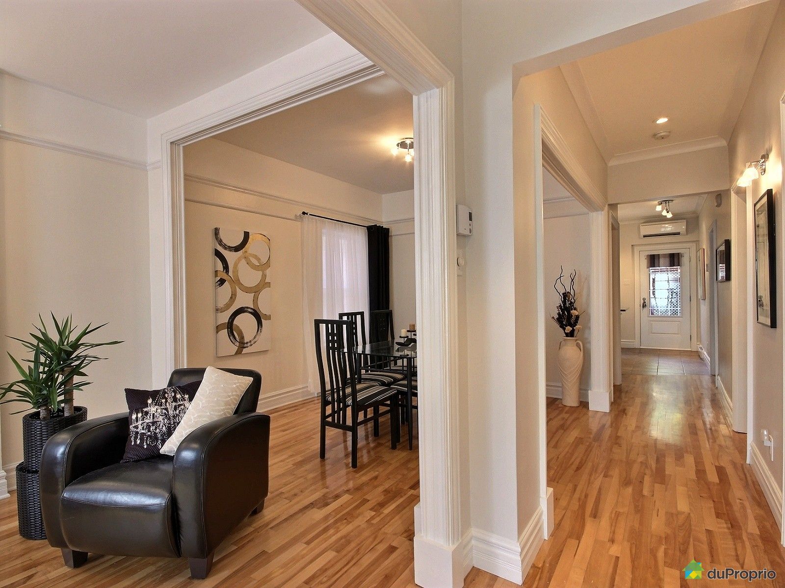 Condo sold in Montreal DuProprio 492943