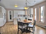 Eat-in Kitchen