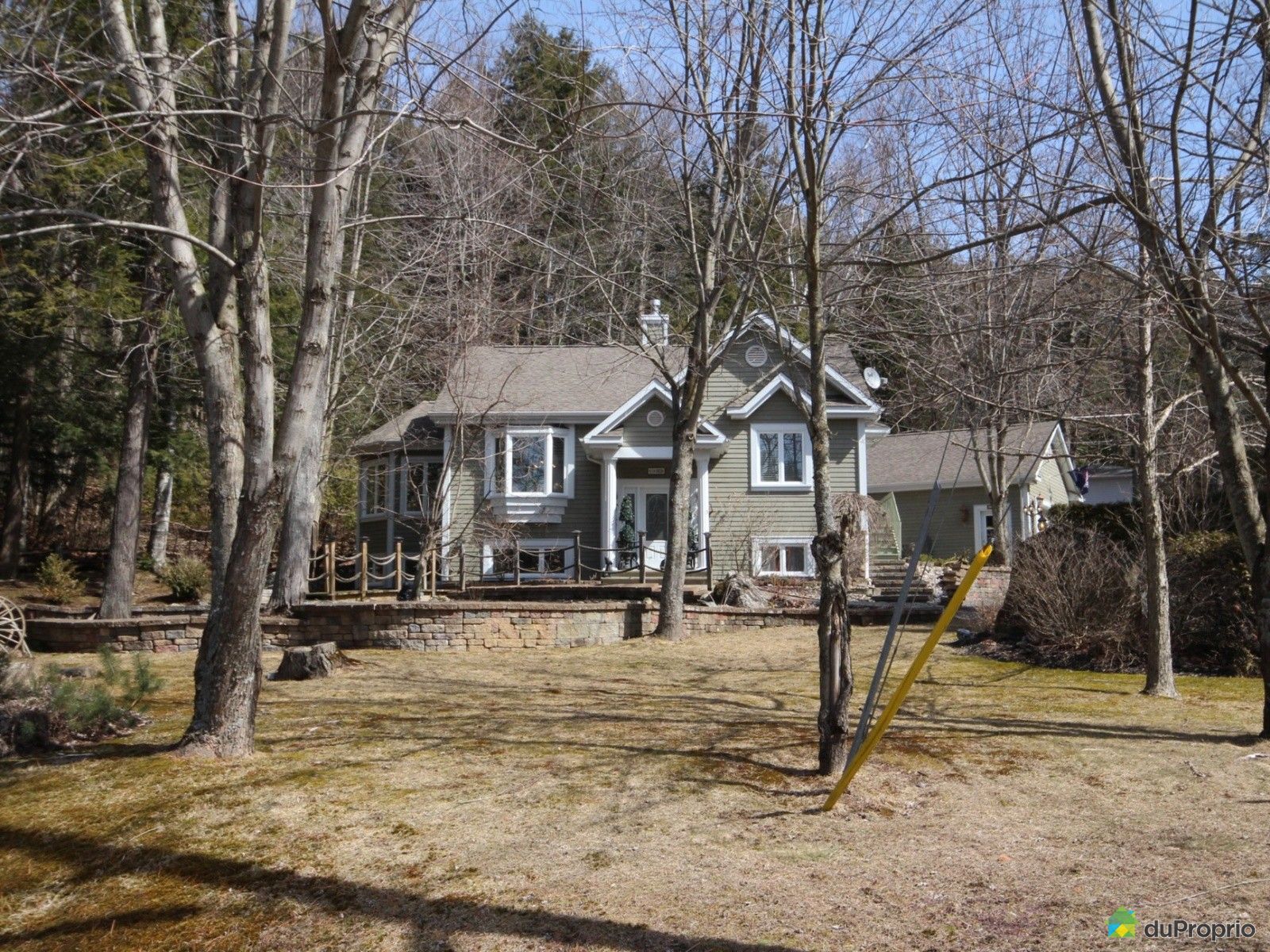 House sold in Ayer's Cliff DuProprio 694491