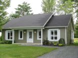 Bungalow in Ste-Anne-Du Sault, Centre-du-Quebec
