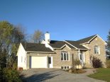 Split Level in St-Th�odore d'Acton, Monteregie (Montreal South Shore)