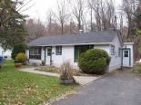 Bungalow in Otterburn Park, Monteregie (Montreal South Shore)