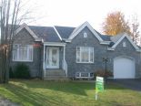 Bungalow in Lavaltrie, Lanaudiere