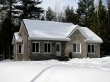 Bungalow in Cantley, Outaouais