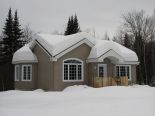 Bungalow in St-Gabriel-De-Valcartier, Quebec North Shore