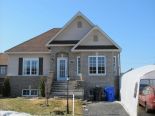 Bungalow in St-Amable, Monteregie (Montreal South Shore)