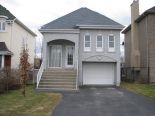 Bungalow in Ste-Dorothee, Laval