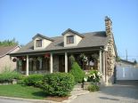Bungalow in Lachenaie, Lanaudiere