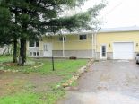 Bungalow in St-Lazare, Monteregie West