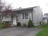 Bungalow in St-Jean-Chrysostome, Quebec South Shore