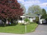 Bungalow in Otterburn Park, Monteregie (Montreal South Shore)