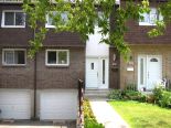 Townhouse in Dollard-Des-Ormeaux, Montreal / Island