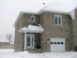 Semi-detached in St-Etienne-De-Lauzon, Quebec South Shore