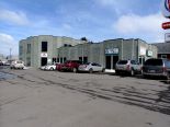Immeuble commercial � Jonqui�re, Saguenay-Lac-Saint-Jean