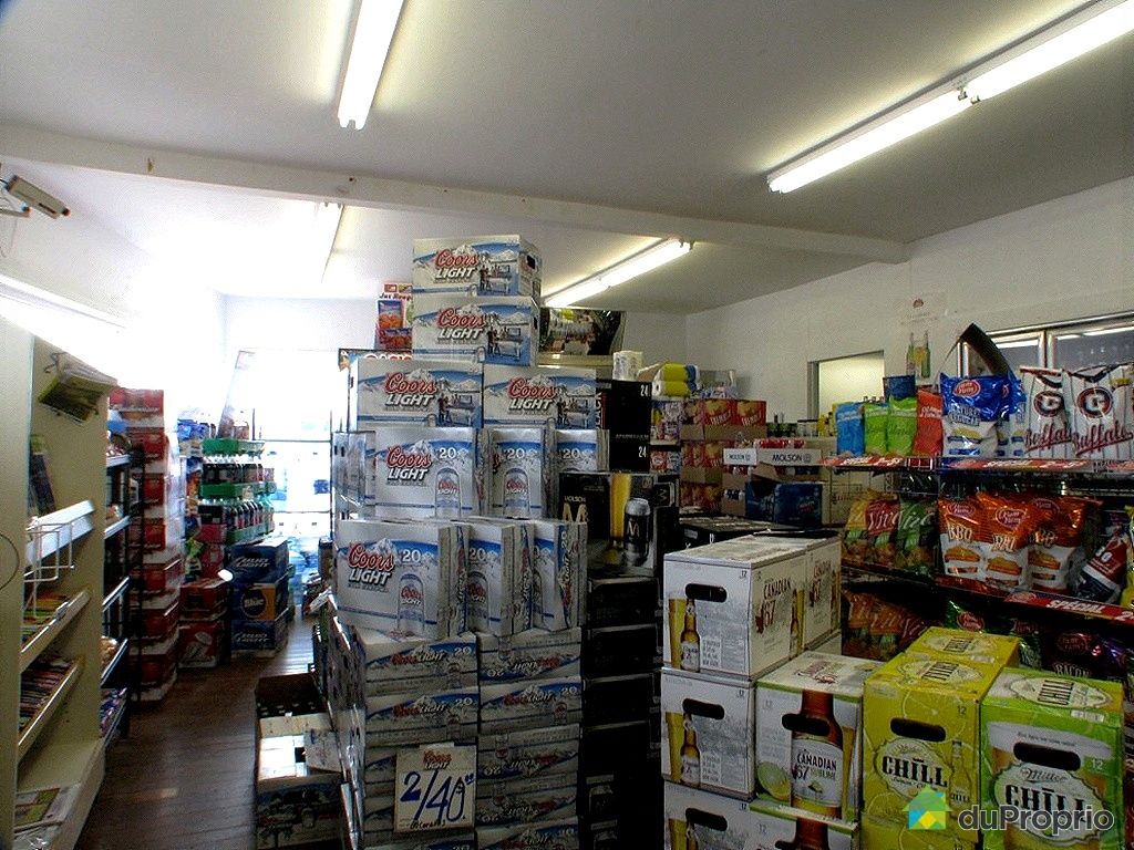 Épicerie/Dépanneur vendu La Baie, immobilier Québec DuProprio 263171