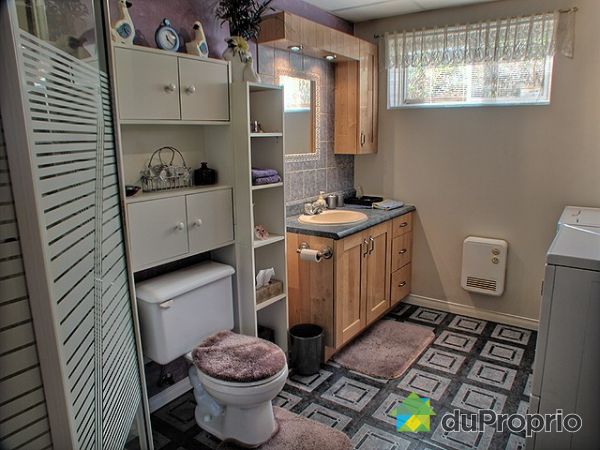 Salle de bain sous-sol