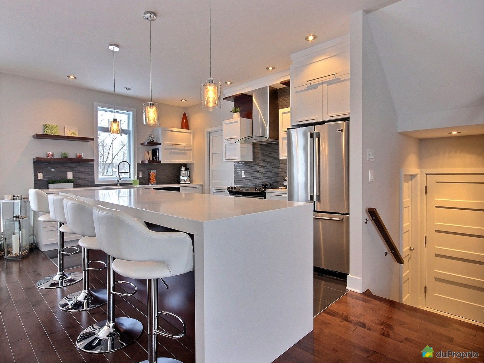 House sold in StHubert DuProprio 575857