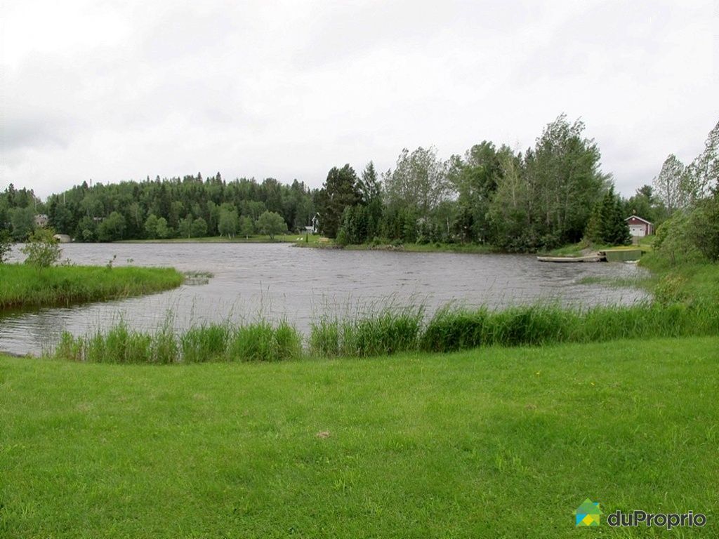 Chalet for sale in LacKénogami, 4500 chemin de la Riviere aux Sables DuProprio 344975