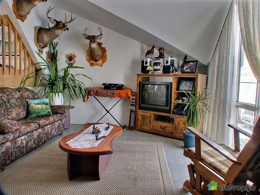 Bungalow Surélevé vendu SteHénédine, immobilier Québec DuProprio 309913 Bungalow Surélevé vendu SteHénédine, immobilier Québec DuProprio 309913
