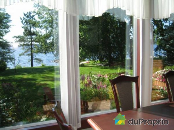 Vue sur le lac - De la maison,  on fait corps avec la nature.