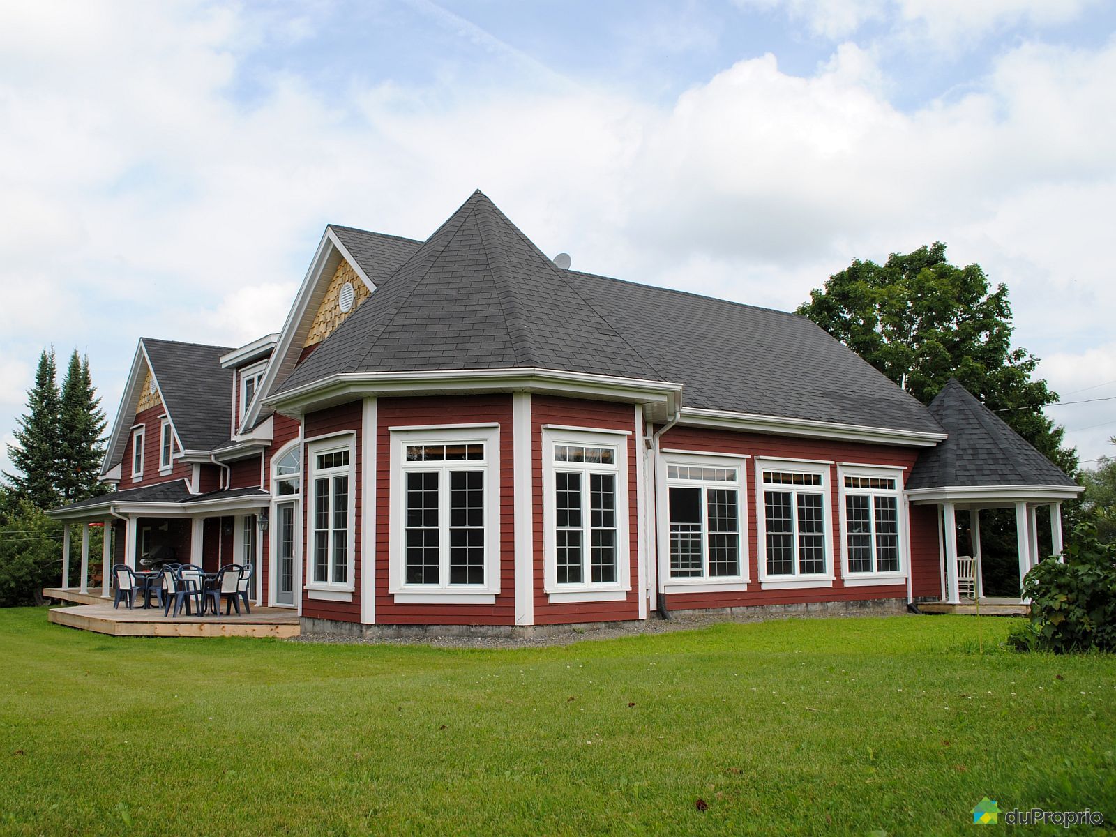Maison vendu Coaticook, immobilier Québec DuProprio 524799