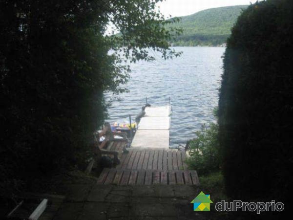 Acc&egrave;s au lac