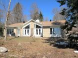 Bungalow � Lac-Saguay, Laurentides