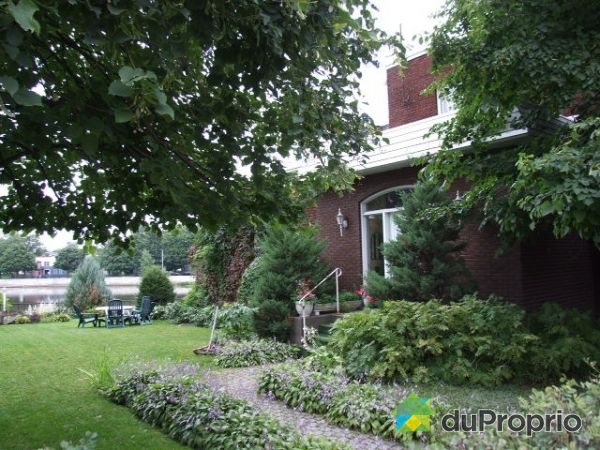 Fa&ccedil;ade