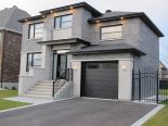 Maison 2 étages à Candiac, Montérégie (Rive-Sud Montréal) Maison 2 étages à Candiac, Montérégie (Rive-Sud Montréal)